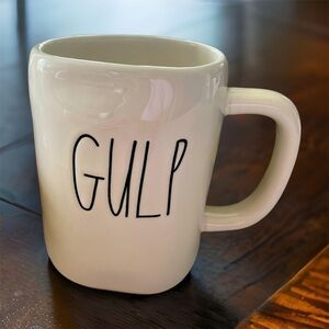 💥NWT Rae Dunn Gulp mug💥